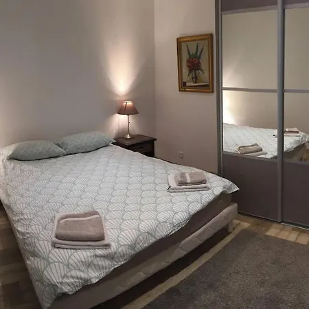 Apartamento Second Line Beach With A Garden *